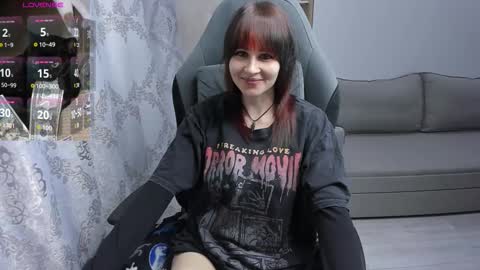 misty_dark online show from February 12, 8:43 pm