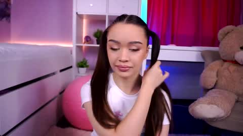 Misty online show from March 19, 6:18 am