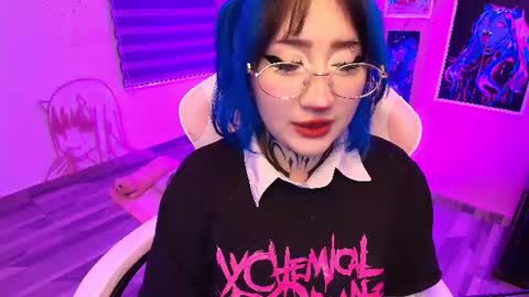  Miwa Violet  online show from August 1, 12:01 am