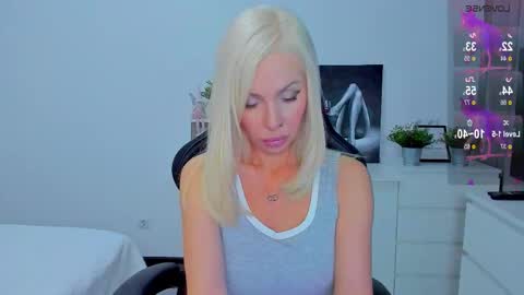 Miya online show from January 10, 4:33 pm