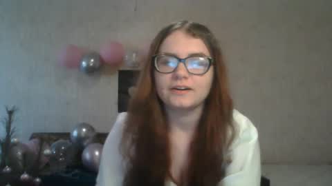 Snapshot of miyabe chatting on February 17, 1:00 pm Milana online show from February 17, 1:00 pm