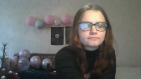 Snapshot of miyabe chatting on February 27, 1:17 pm Milana online show from February 27, 1:17 pm