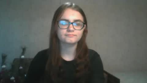 Snapshot of miyabe chatting on January 5, 7:07 am Milana online show from January 5, 7:07 am