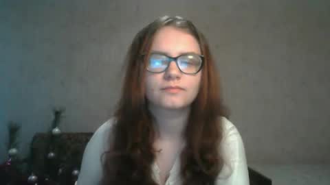 Snapshot of miyabe chatting on January 13, 7:11 am Milana online show from January 13, 7:11 am