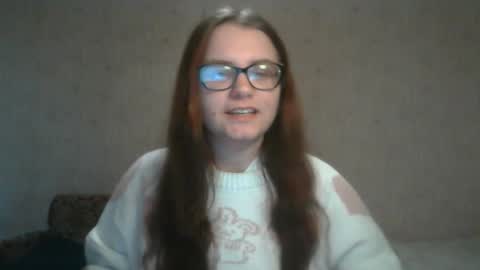 Snapshot of miyabe chatting on December 30, 7:15 am Milana online show from December 30, 7:15 am
