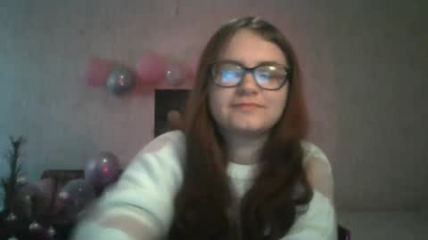 Snapshot of miyabe chatting on February 22, 7:23 am Milana online show from February 22, 7:23 am