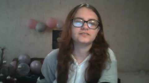 Snapshot of miyabe chatting on March 2, 7:10 am Milana online show from March 2, 7:10 am