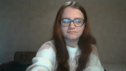 Snapshot of miyabe chatting on December 29, 7:17 am Milana online show from December 29, 7:17 am