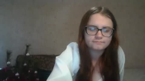 Snapshot of miyabe chatting on January 22, 10:40 am Milana online show from January 22, 10:40 am