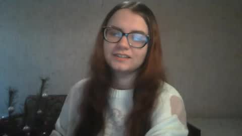 Snapshot of miyabe chatting on February 8, 7:26 am Milana online show from February 8, 7:26 am