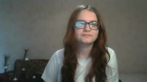 Snapshot of miyabe chatting on February 11, 1:30 pm Milana online show from February 11, 1:30 pm