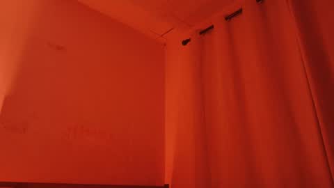 MoonLipson online show from July 22, 5:41 am