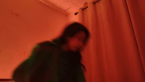 MoonLipson online show from July 4, 3:24 am