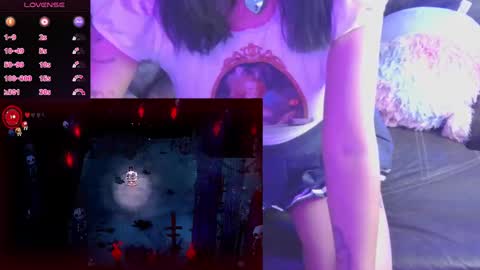 Snapshot of mmmmdarling chatting on September 26, 4:21 am minaDarling online show from September 26, 4:21 am