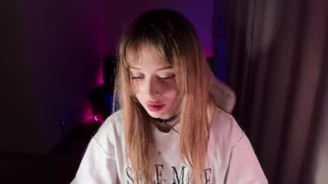 mnepohhh online show from December 16, 9:20 pm