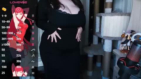 Snapshot of mo_atsui chatting on October 1, 9:47 am Hello Im Mo online show from October 1, 9:47 am