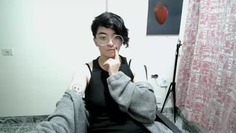 Sam online show from June 14, 2:24 am