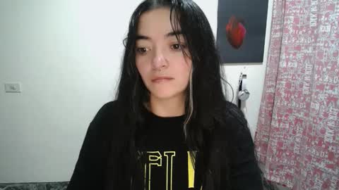 Sam online show from May 2, 3:32 am