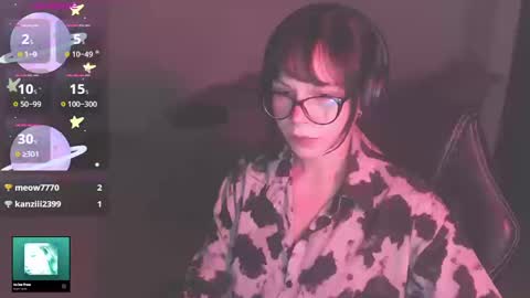 Snapshot of modjo_ chatting on September 17, 4:43 am Modjo online show from September 17, 4:43 am