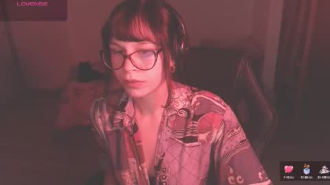 Snapshot of modjo_ chatting on January 8, 6:20 am Modjo online show from January 8, 6:20 am