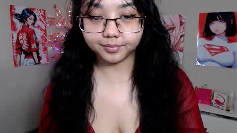 Molly online show from October 9, 5:00 am