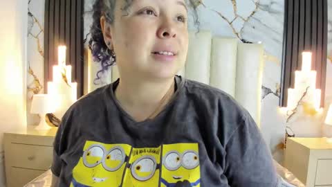 Snapshot of molliebue1 chatting on March 2, 12:14 pm Hey Guys Im Mollie online show from March 2, 12:14 pm