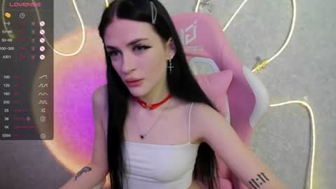 Molly - online show from June 27, 3:07 am