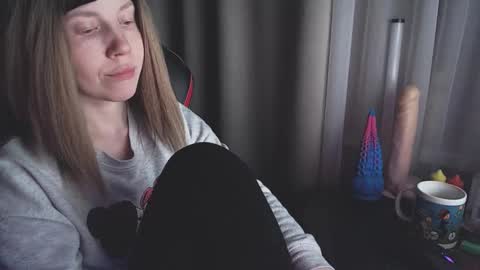 Snapshot of molly_royse chatting on March 12, 4:24 pm I have new photos come and see with love Molly online show from March 12, 4:24 pm