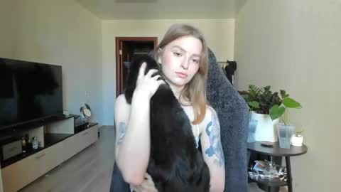 Taisha online show from May 23, 1:09 pm