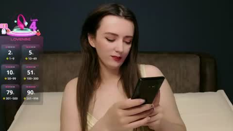 Molly online show from June 12, 9:12 pm
