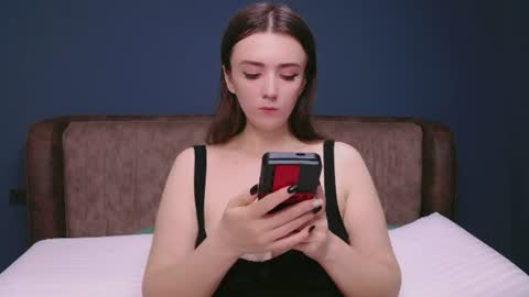 Molly online show from July 18, 7:16 pm
