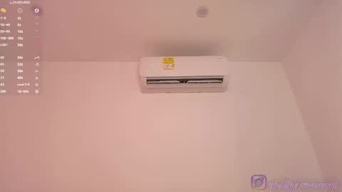 Molly  online show from March 12, 5:28 pm