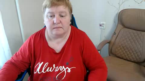 Mommy99X online show from June 8, 8:04 am