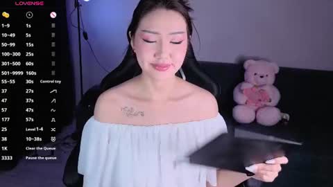 momo online show from June 27, 3:18 pm
