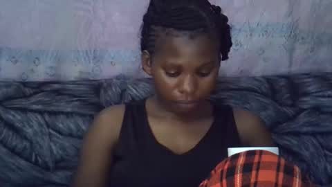 momsdoll online show from February 6, 9:23 am