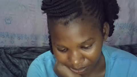 momsdoll online show from February 9, 7:10 am