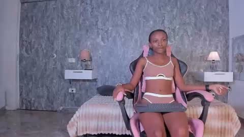 monica_jacksoon online show from August 5, 8:26 pm