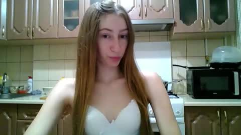 Monica online show from December 17, 10:03 pm