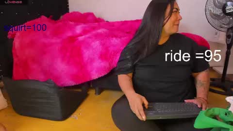 monikk__harrison online show from June 19, 12:30 pm
