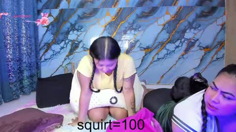 monikk__harrison online show from June 8, 12:28 pm