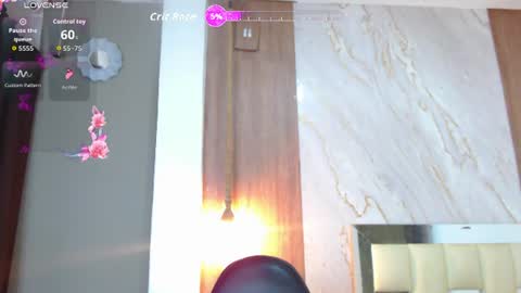 moon_and_fire_ online show from July 9, 6:27 am