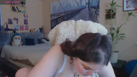 Keira online show from July 8, 9:44 am