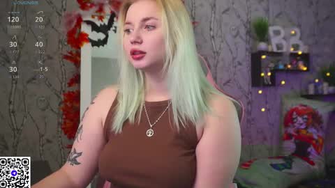 Emilia online show from November 2, 7:12 am