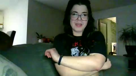 Snapshot of moonbutterfly94 chatting on January 12, 8:36 am moonbutterfly94 online show from January 12, 8:36 am