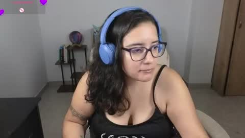 Moon Woman online show from July 6, 4:29 am