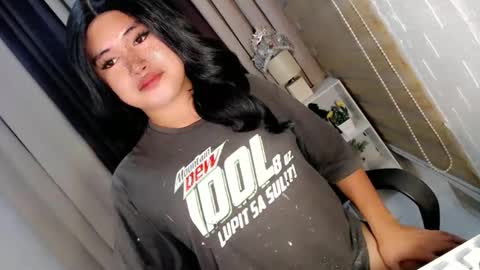 MIA online show from November 21, 6:21 pm