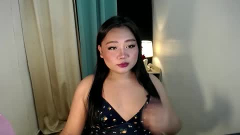 morenagirlxx online show from December 5, 10:05 am