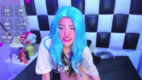 morganasmit_ online show from April 29, 3:47 pm
