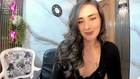Moriah online show from July 6, 7:38 pm
