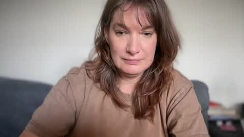 Mossy Mommy online show from August 4, 6:03 pm